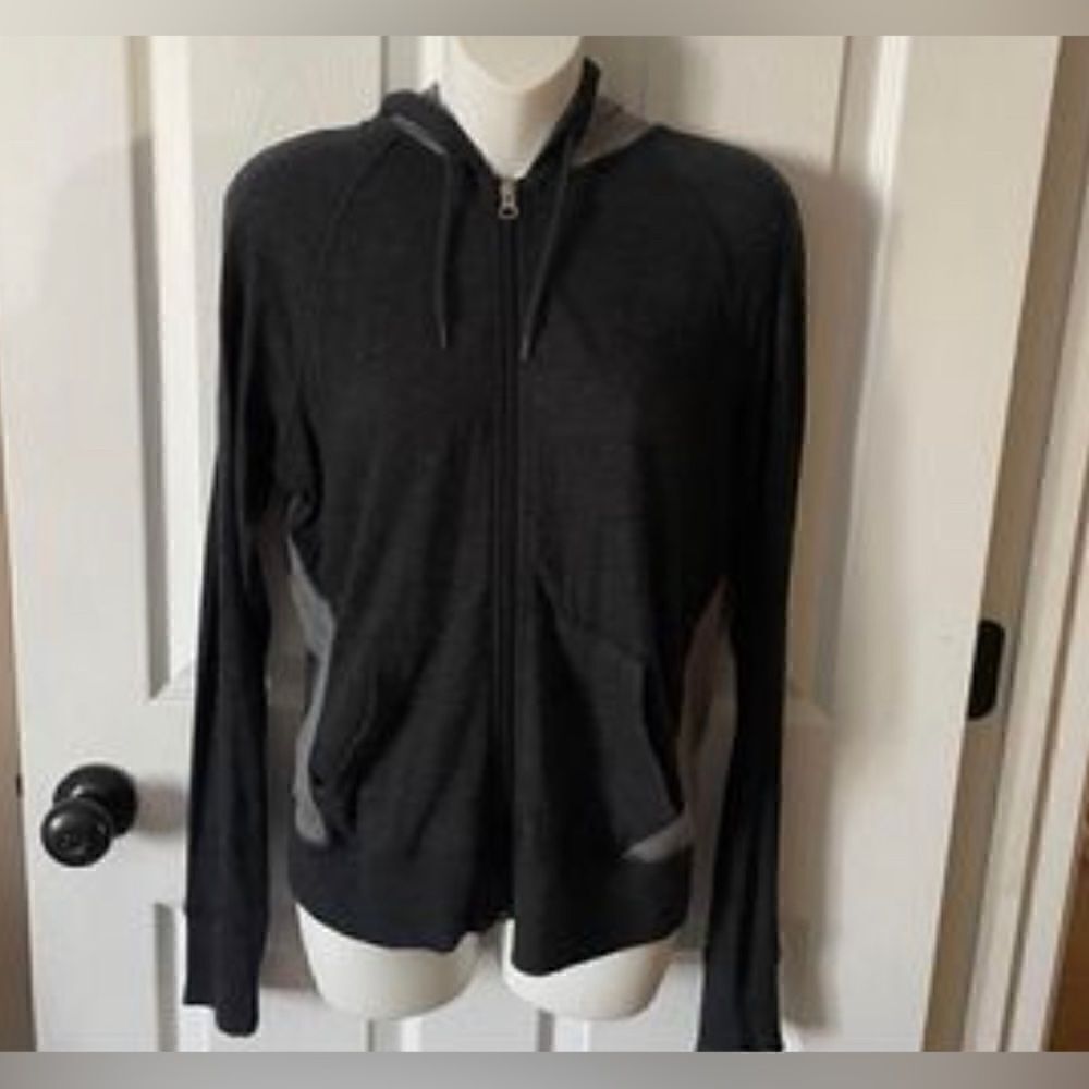 Gray lightweight hooded sweater 